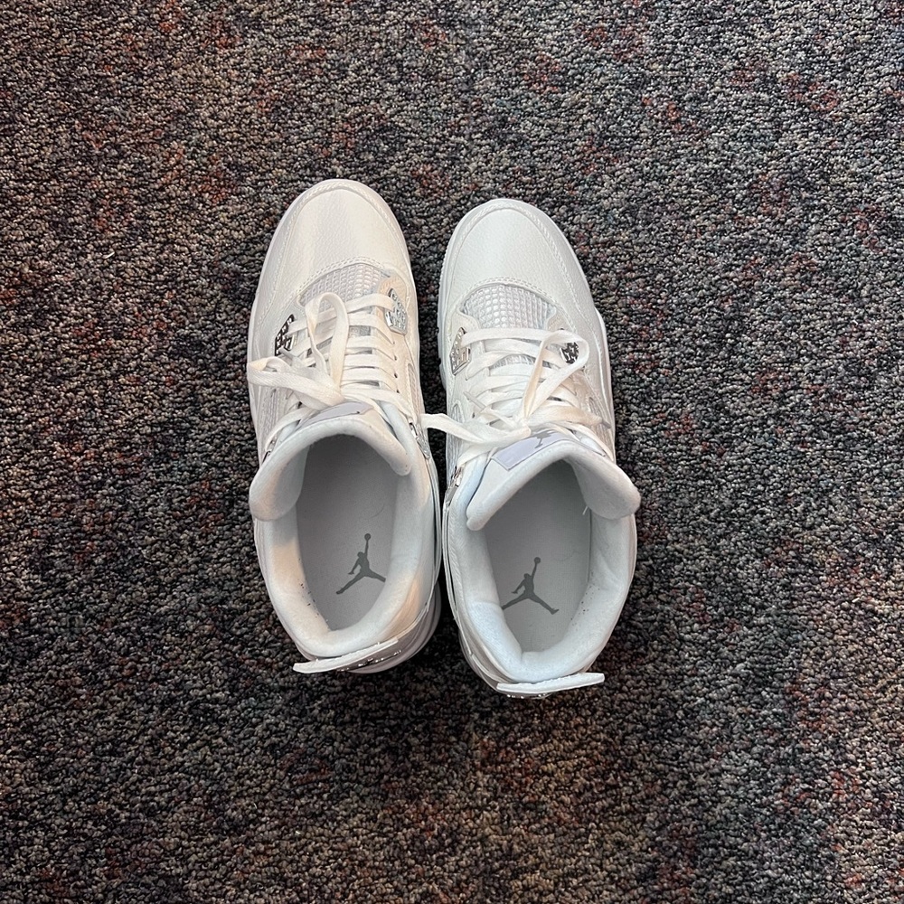 Air Jordan 4 Pure Money’s